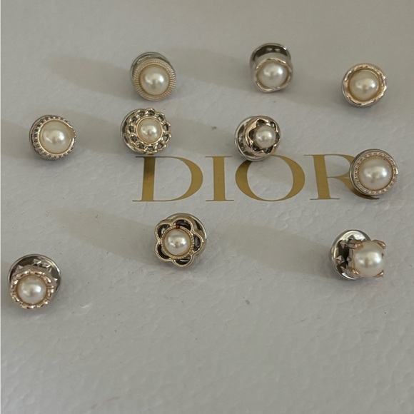 ✨Assortment of Fashion Pins Tac/Push Pins Set of 10✨ - Picture 6 of 6